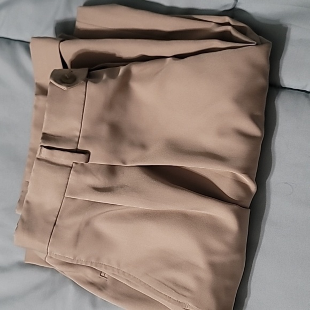 JOS. A. BANKS Traveler Khaki Dress Pants Men's‎ 38x30 Great Condition
